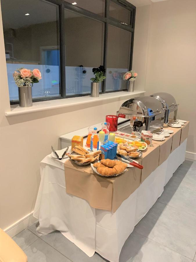 Green View Hotel Near 다트퍼드 외부 사진