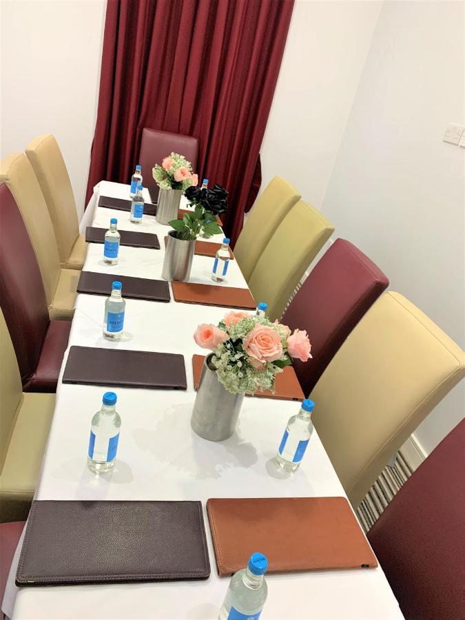 Green View Hotel Near 다트퍼드 외부 사진